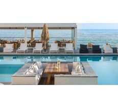 ΤΙΣ ΥΨΗΛΕΣ ΠΡΟΔΙΑΓΡΑΦΕΣ - ENORME HOTEL & VILLAS