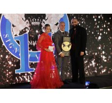 ΤΗΝ ΗΓΕΤΙΚΗ ΤΟΥΣ ΘΕΣΗ ΣΤΗΝ ΑΓΟΡΑ - CHC GROUP