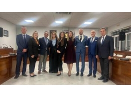 | ΤΗΝ ΗΓΕΤΙΚΗ ΤΟΥΣ ΘΕΣΗ ΣΤΗΝ ΑΓΟΡΑ - CHC GROUP